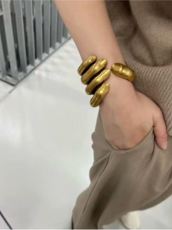 Jewelry - Bold Gold Sculptural Cuff Bracelet - Women Jewelry